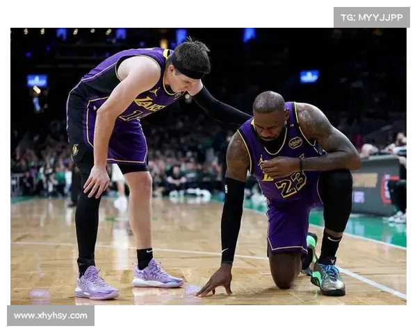 NBA最新动态 詹姆斯伤情更新 杜兰特复出首战表现亮眼 新赛季热队引关注
