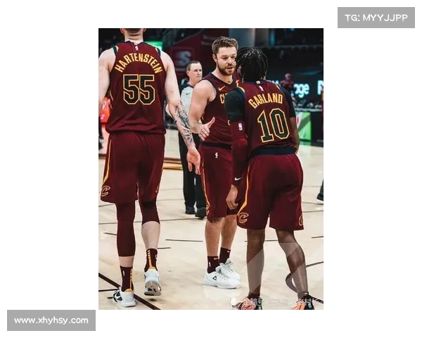 NBA球鞋联名潮流崛起明星设计师与品牌合作引领篮球文化新风尚
